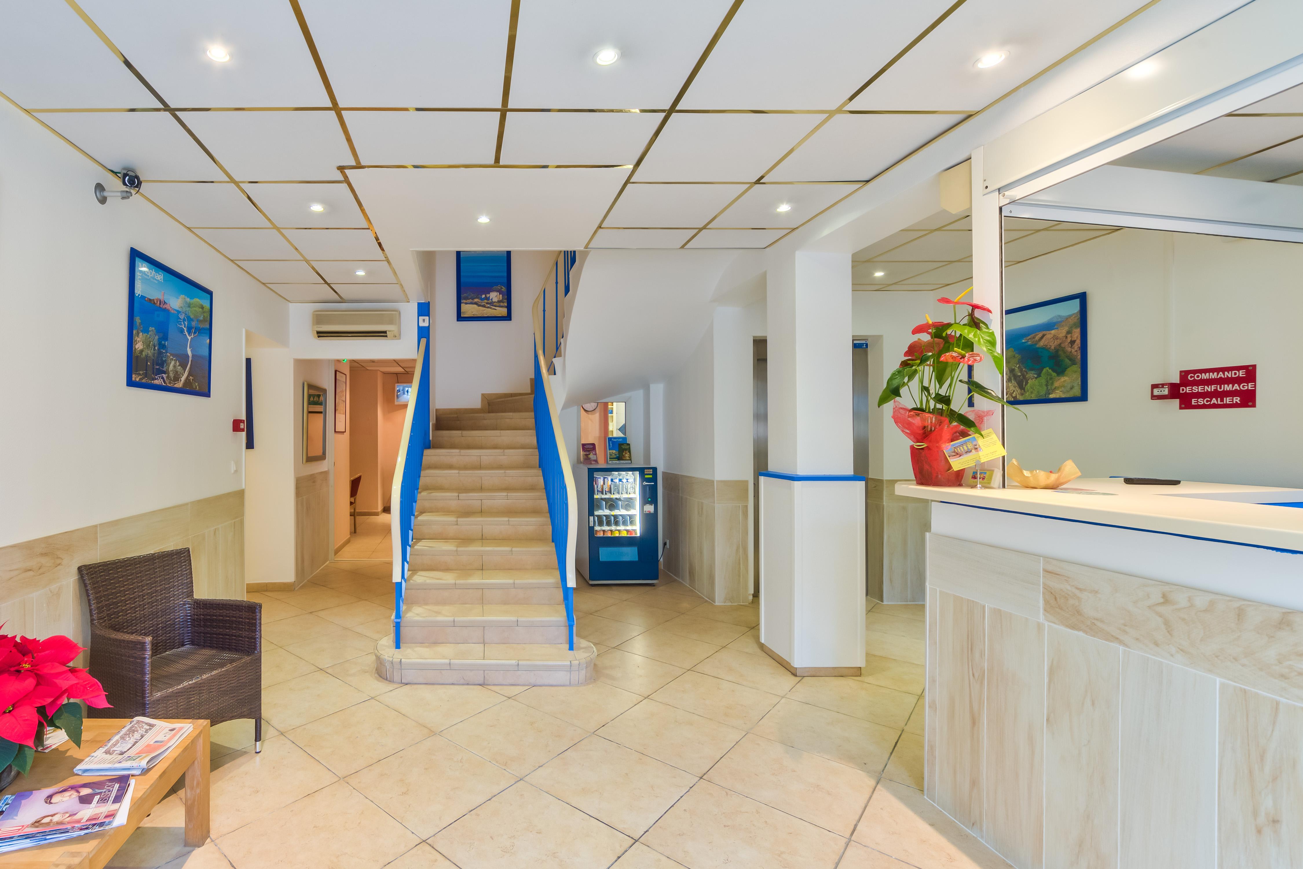 Hotel Provencal Сен-Рафаэль Экстерьер фото