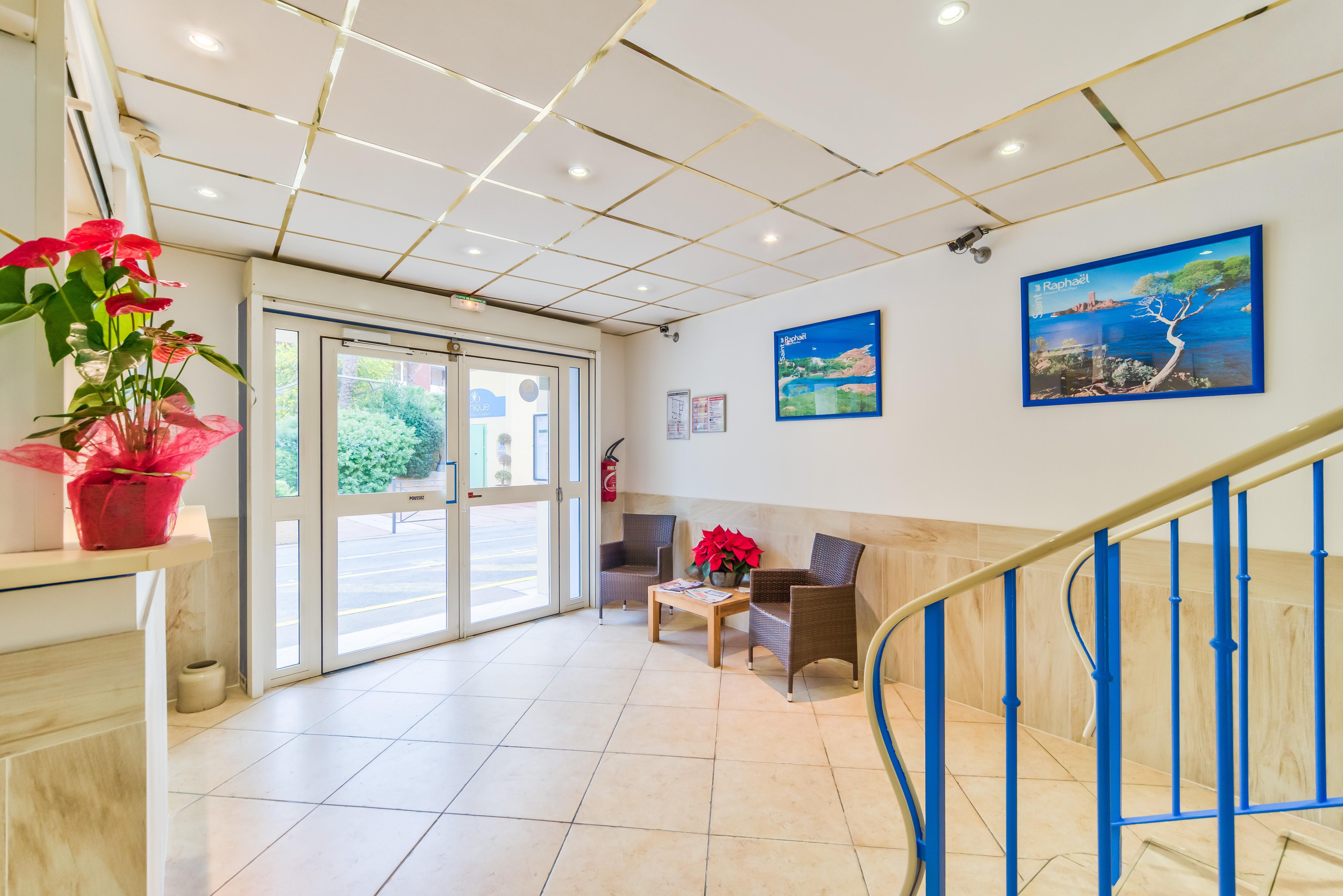 Hotel Provencal Сен-Рафаэль Экстерьер фото